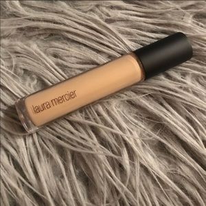 Laura Mercier Flawless Fusion Concealer